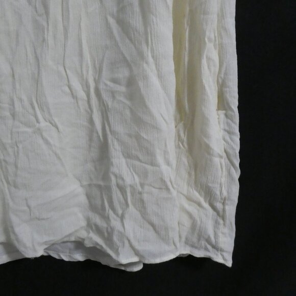 AMERICAN EAGLE OUTFITTERS | large | Cream Backless Dress | Blue Embroidery - Picture 9 of 15